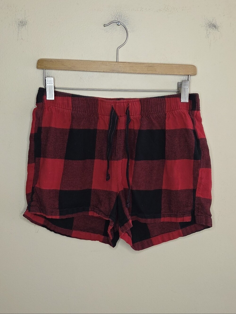 Old Navy Red Black Buffalo Check Plaid Lounge PJ Shorts Size Small Tall ST